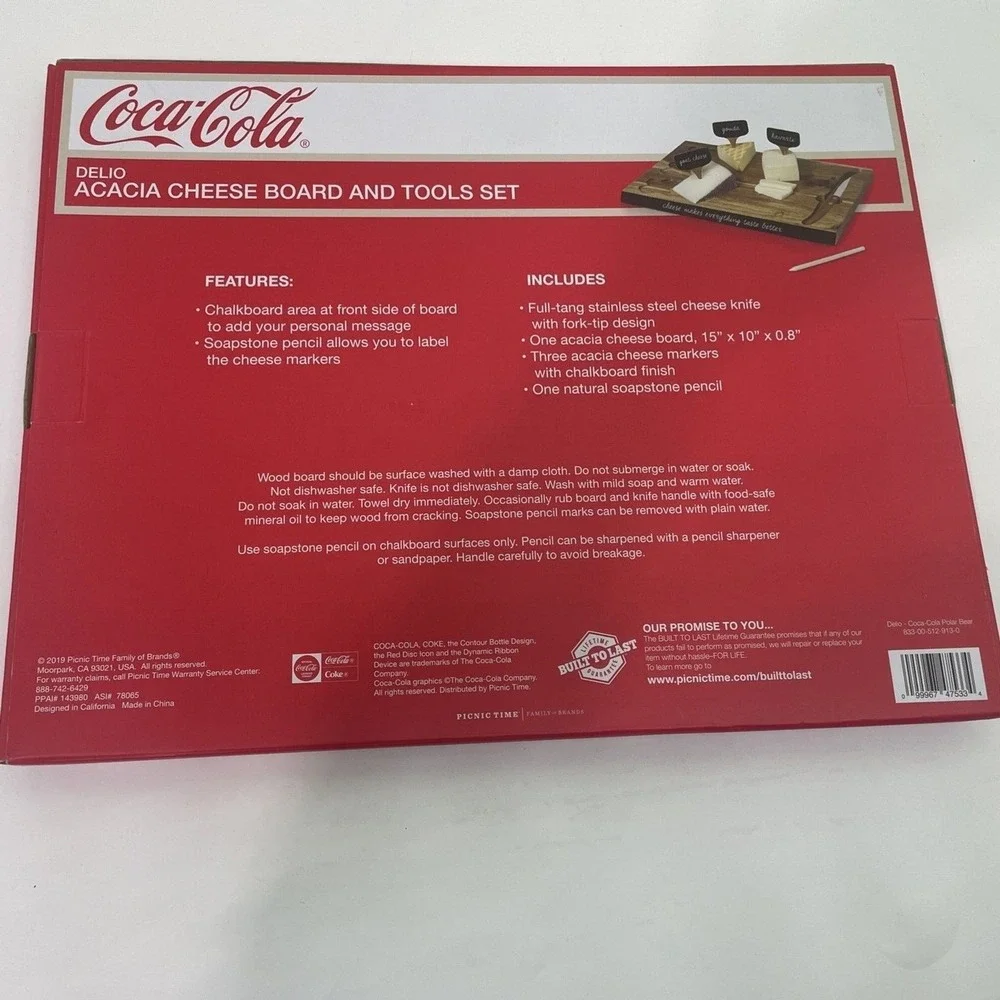 Coca-Cola Delio Acacia Cheese Board and Tools Set Unisex OS Brown NEW Polar Bear